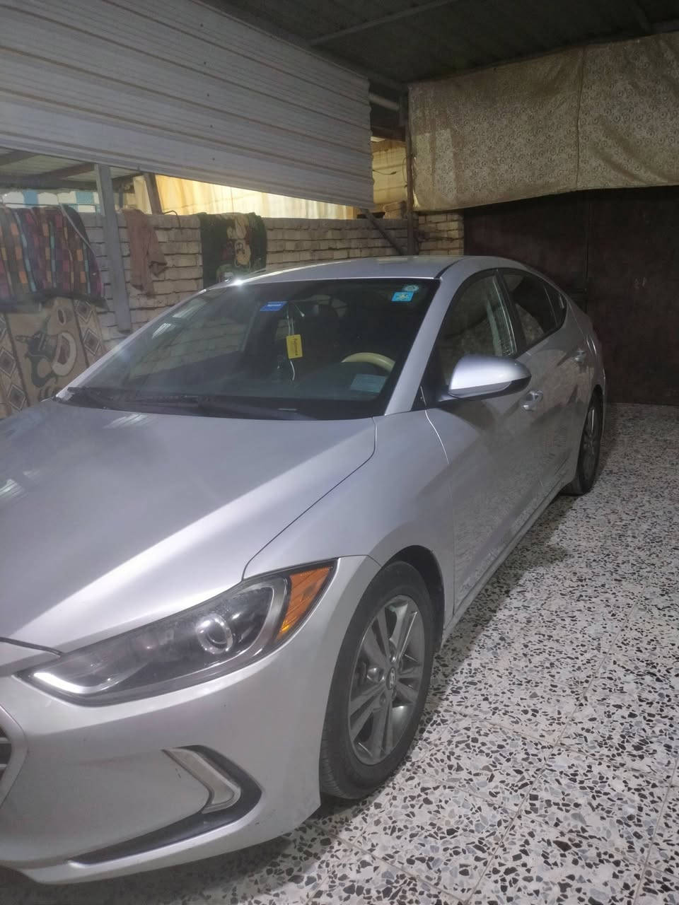 النترا امريكي محرك 2000موديل 2017 السعر 115او مراوس بافيو ***********
