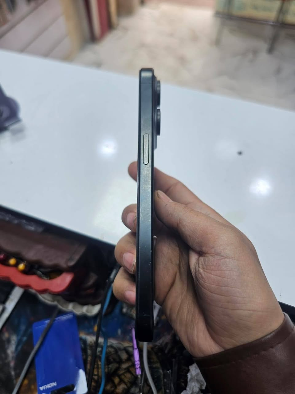 آيفون ١٥ بروماكس نضيف مبدل شاشه السعر ٧٥٠ ألف ناصريه مركز موبايل ***********
