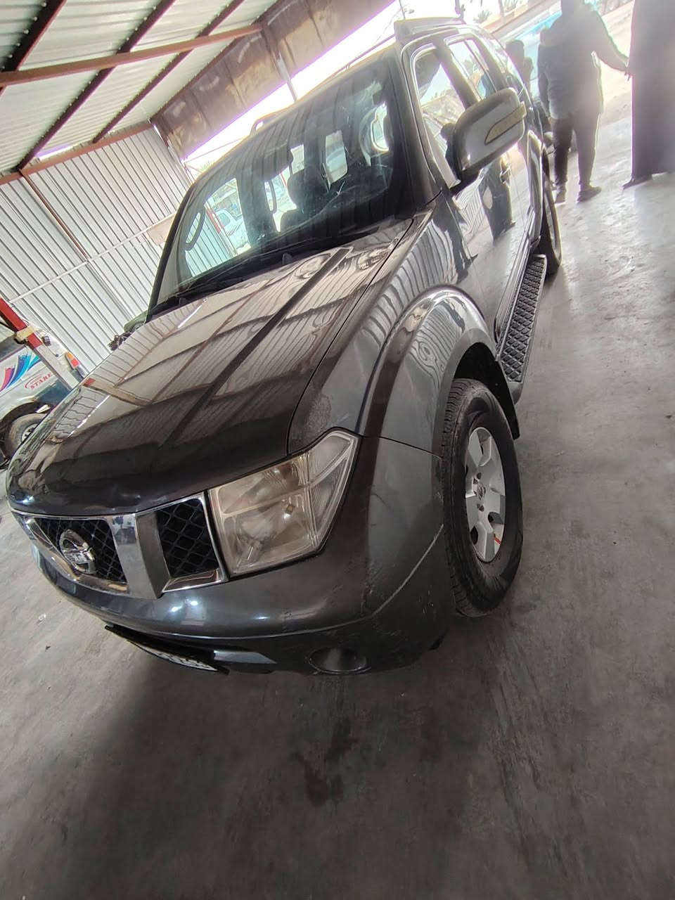 السلام عليكم الى الخوه الكرام بات فندر بيهة قطعه وحده صبغ بدون دواخل وسعر كلش مناسب
موديل 8 مكفول كير ومحرك رقم بغداد بسمي تحويل مباشر دشبول رماده شاشه وشاشه بلسقف دفدي وكامره دواره  تخم تاير صدر خلفي وامامي وحته لدسكات مبدلهة لسياره احله من لصورسعر 90 وبيهة مجال عنواني بغداد ابوغريب اذا شراي تعال وكلب وبيك خير ودلل  ***********
