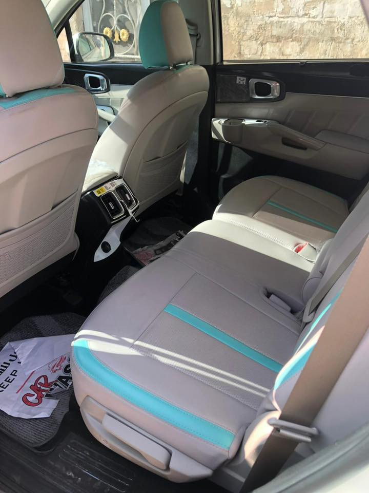 السلام عليكم 
كيا سورنتو ٢٠٢٥ ماشيه ٤٧ ، محرك ٢٥٠٠  ويل ٢٠  كير ماوس كشنات الامامية كهرباء صندوك كهرباء بصمه تشغيل عن بعد السياره جديده جداً الشركة الدوليه مكفولة من كلشي بعدها بلزكات الشركة الكشنات مدوشمه جلد 
السعر ٢٦٥ 
للاستفسار  *********** مااجاوب تعليقات
