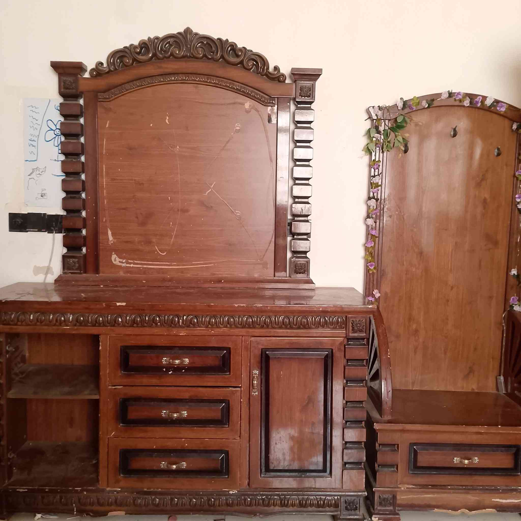 السلام عليكم غرفه اخشاب للبيع السعر 100 وبيهه مجال وياها جربايه نفرين وجراراتهه


**إذا كنت صاحب هذا الإعلان وتريد حذفه لأي سبب، رجاءا أرسل رسالة إلى الدعم الفني**