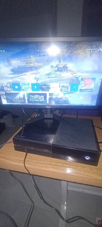 Xbox One Fat • ٥٠٠ جيجا • ٦٣ لعبة