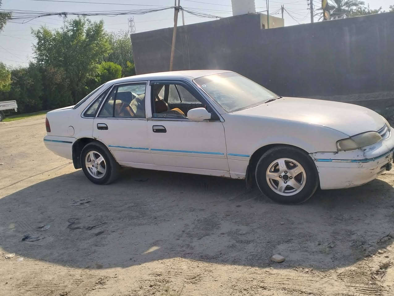 سلام عليكم للبيع برنس فراشه 96 رقم بغداد نكليزي تحويل شرط اكاتبك عقد مروري سياره اصل وتماتيك وحورته عادي مكينه بيه تنقيص كهربائيات كامله تخم تاير سياره شوف لعين سعر ٢٤ وبيه مجال مكان بابل جبله *********** ***********
