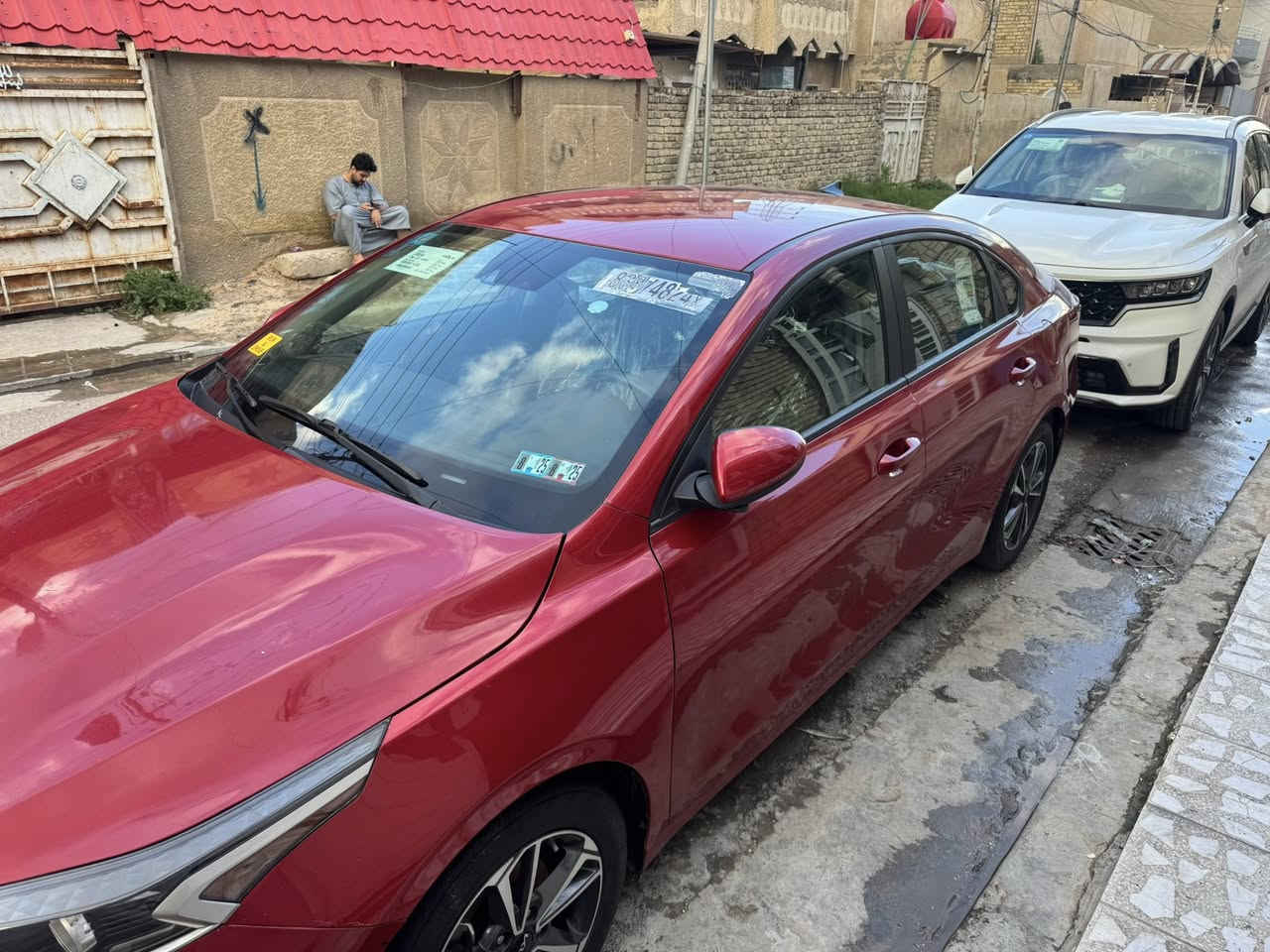 كيا فورتي /موديل /24/سياره وارد امريكي حادثها بنيد وجملغ سياره كلها ليبل واحد وبسمي وصور لحادث منشوره سياره ماشيه 15 حقيقي رقمها بغداد  نص موصفات محرك وكير مكفوله حجم لمحرك 2000 سعر سياره 135 وبيها مجال /***********
