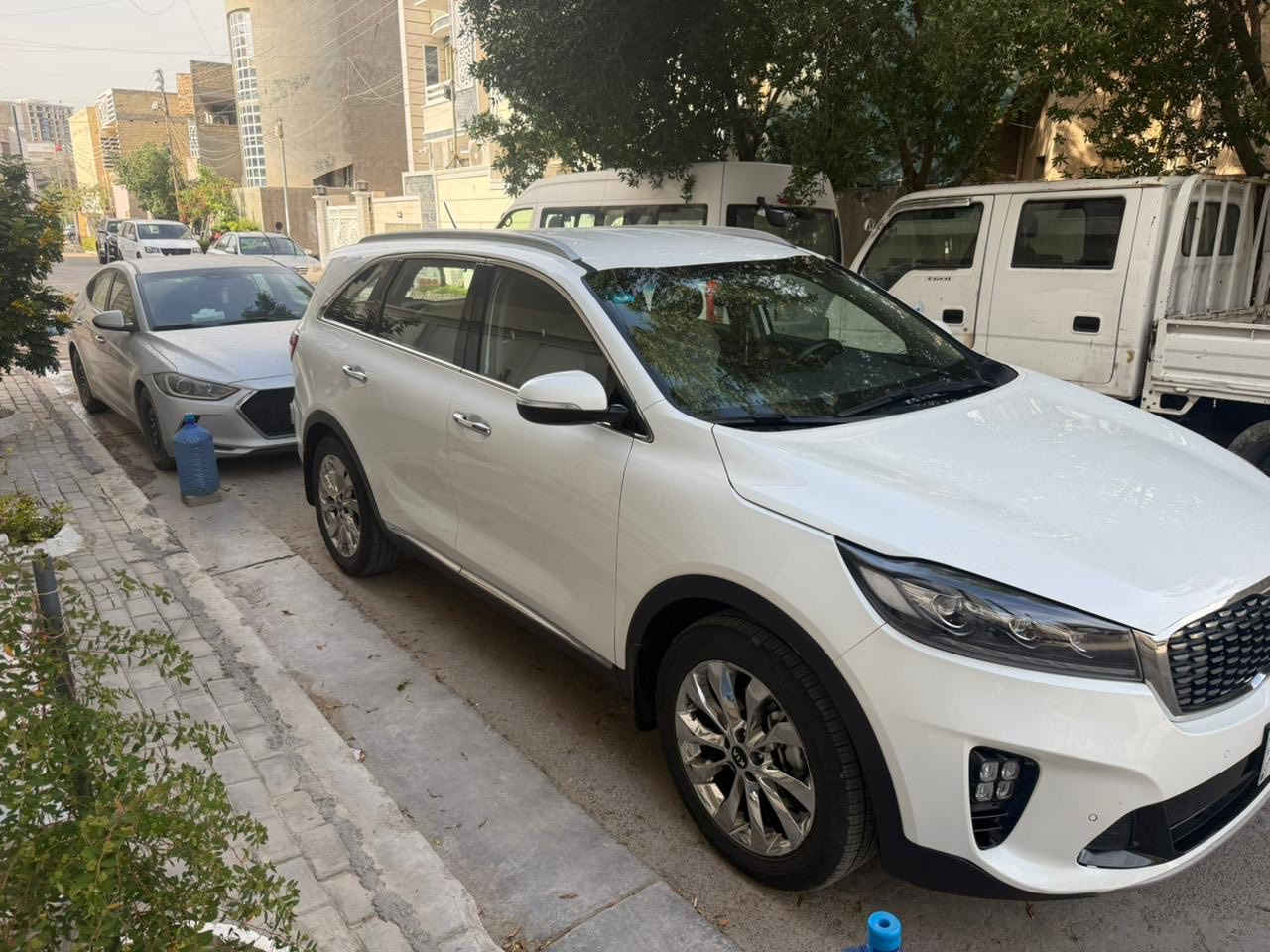 سورنتو  ٢٠١٩
خليجي

6 سلندر 

مكفوله من الضربه والصبغ عدا شخط بلباب ليمنه ومكحل

كير مكينه مكفول 

كشنات جلد 

كشنات كهرباء جهتين 

تحكم ستيرن  مري شفط 

شحن لاسلكي  جنطه كهرباء 

٣قطع تبريد

٧ راكب فول بصمه 

تخم تاير جديد 

حساسات امامي خلفي 

لدات ترحيب 

وبعد بيها مواصفات 

ماشيه ٩٦ 

سياره نضيفه حيل 

رقم بغداد دولي 

مكان السياره بغداد

السعر 235 وبيها مجال 

رقم راعيها 

***********
