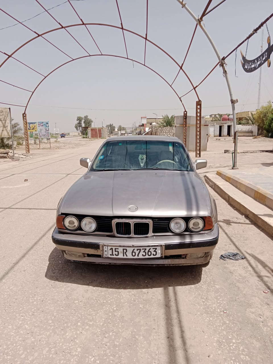 السلام عليكم بي ام للبيع الحجم 735 تخم تاير حداديه ماكينه جديده جير جديد الحله القاسم ***********
