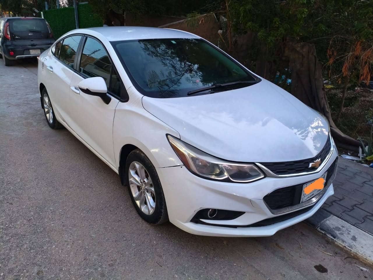 السلام عليكم 
شوفليت كروز مديل 2019 وارد أمريكي حادثه موجود دعاميه فقط وبيهه صبغ قطعتين وباقي مكفول كفاله كير مكينه حداديه مكفولات تبريد شغال ثلج تدفه شغال المواصفات كشنات جلد كشنات تدفه مانع انزلاق نضام اقتصاد بانزين تشغيل عن بعد تحديد مسار شاشه اصل كامره دواره سياره جديده بمعنى الكلمة ماعايزه برغي
مكاني نجف اكثر استفسار اتصال عله رقم *********** اني مكلف بل نشر جاء اتصال عله رقم غير متواجد عله فيس
