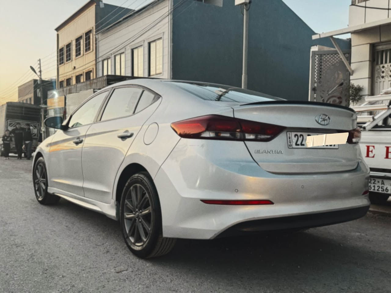 هيونداي إلنترا - موديل 2018 - خلیجي
بدون حوادث (فقط بی بارد بسيطة)
محرك (DOHC) 1.6
هزة و سنوي جدید
المحرك و ناقل الحرکة ممتازة

هیوندای ئلترا - مۆدێل 2018 - خەلیجی
بێ لێدران (تەنها یەک بست ساردەکوت)
بزوێنەر (دۆچ، مەرغوب) 16
هەزە و سەنەوی تازە نوێکراوەتەوە
مەکینە و گێڕ بەشەرت.
ژ.م *********** أربيل, العراق
