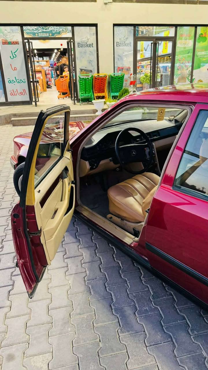 سلام عليكم للبيع
مديل ٨٩
مارسدس حجم ٢٣٠اوربي
كير عادي 
صبغ عام لجماليه 
مكفوله من ضربه 
رقم كربلاء بسمي
كير مكينه كفاله 
كهربائيات كلها شغاله
حداديه تخم تاير جديد
فتحه طكتين 
سياره معايزه برغي واحد 
مكان سياره بالنجف السعر ٦٢
رقم نكليزي 

***********
