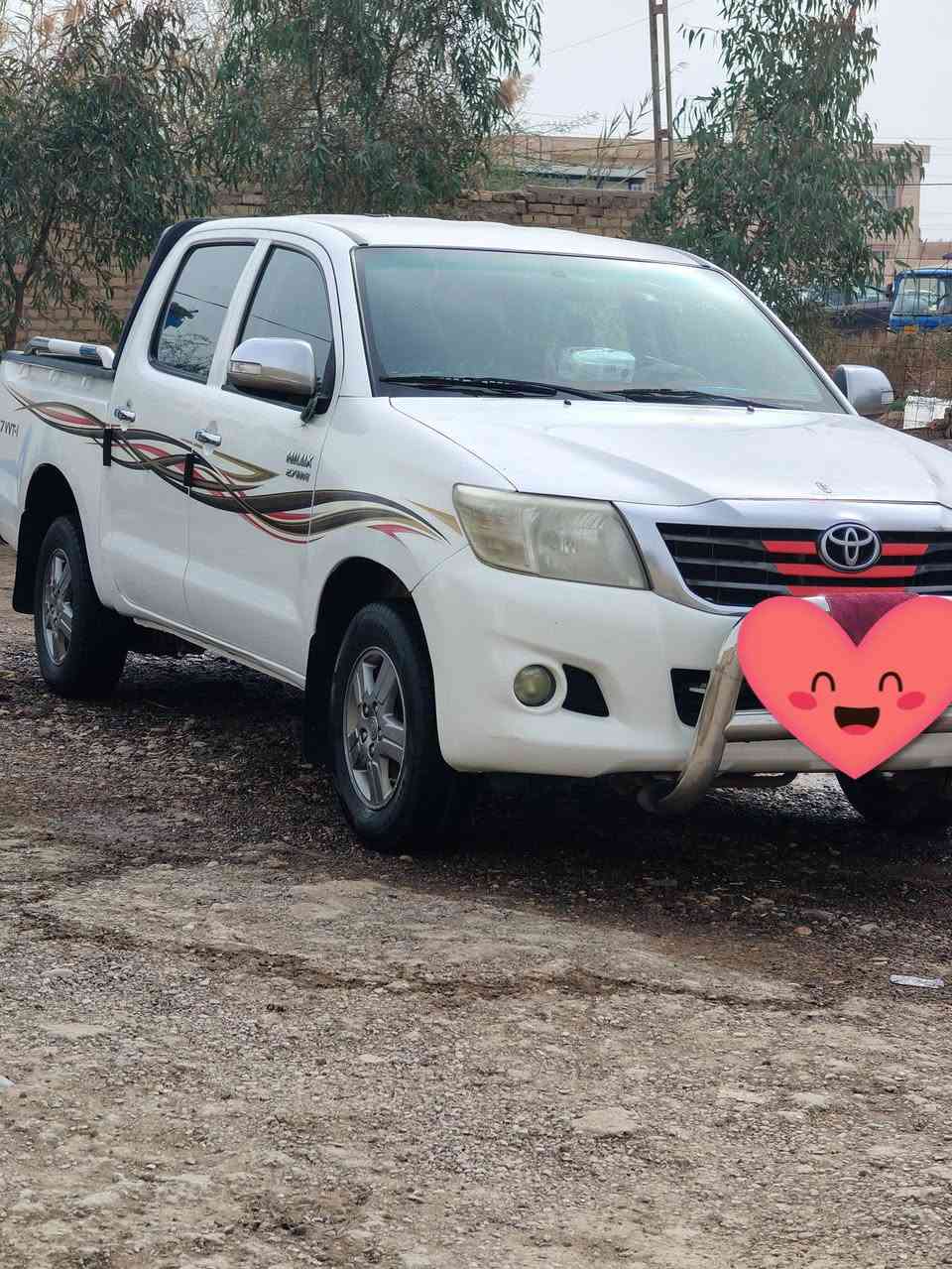 سلام عليكم  هايلوكس للبيع موديل 2015 مكفوله ماعده بارد بصيط شاصي 19 اوتماتيك ذي قار قلعه سكر ***********
