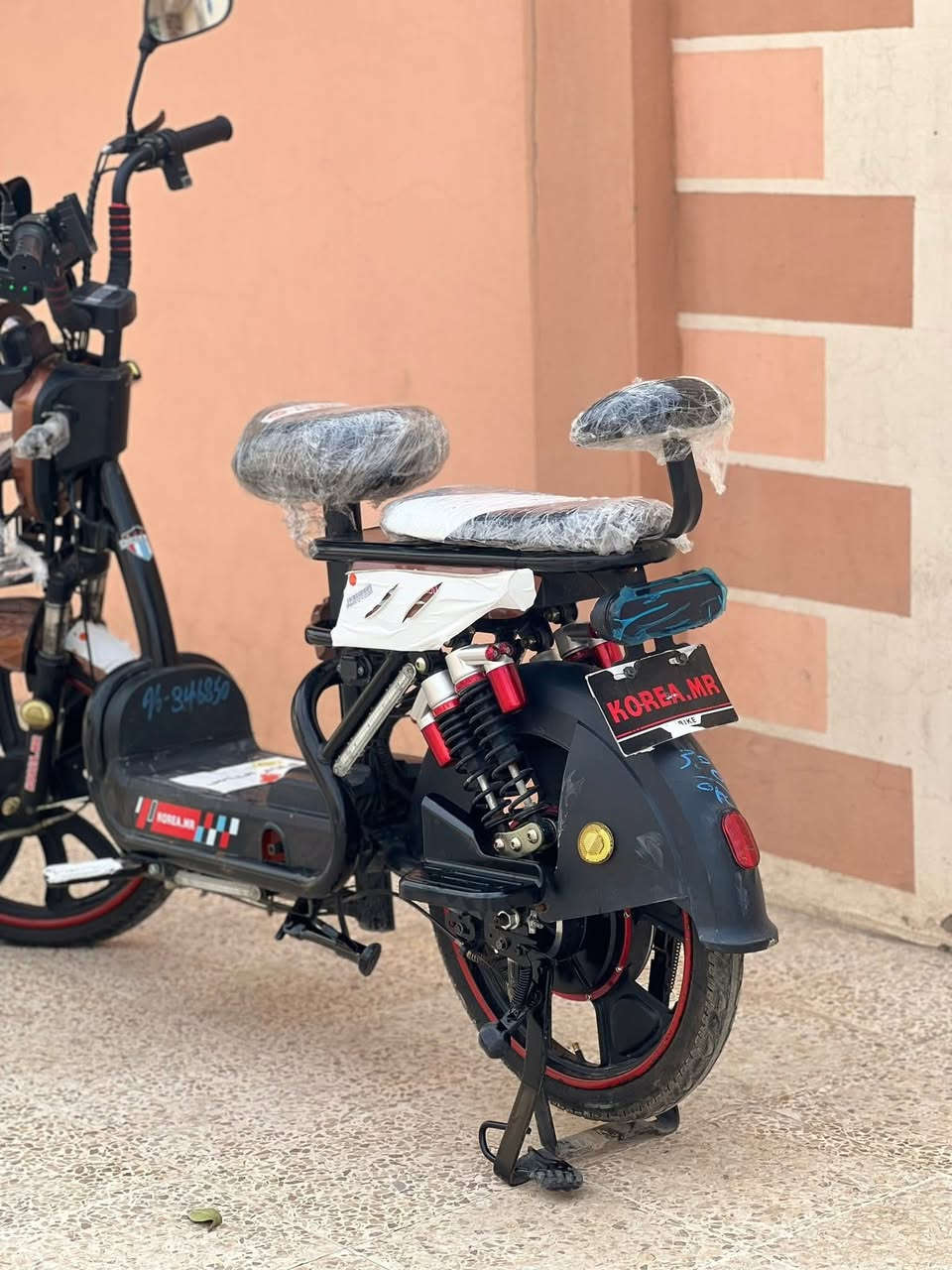 ماطور شحن للبيع kore mr
سرعة99 

5بطاريات

شاشة اطلع ال اعطال وسرعة الماطور والمسافة التمشيها

مسجل اسبيكر

ماطور كلو شغال شرط

+المشاكل!
الجوب الخلفي الصباب مالو داخل لي جوا

+البصمة مال تشغيل ماتشتغل رازم عل مفتاح

سعر225الف وبي مجال


**إذا كنت صاحب هذا الإعلان وتريد حذفه لأي سبب، رجاءا أرسل رسالة إلى الدعم الفني**