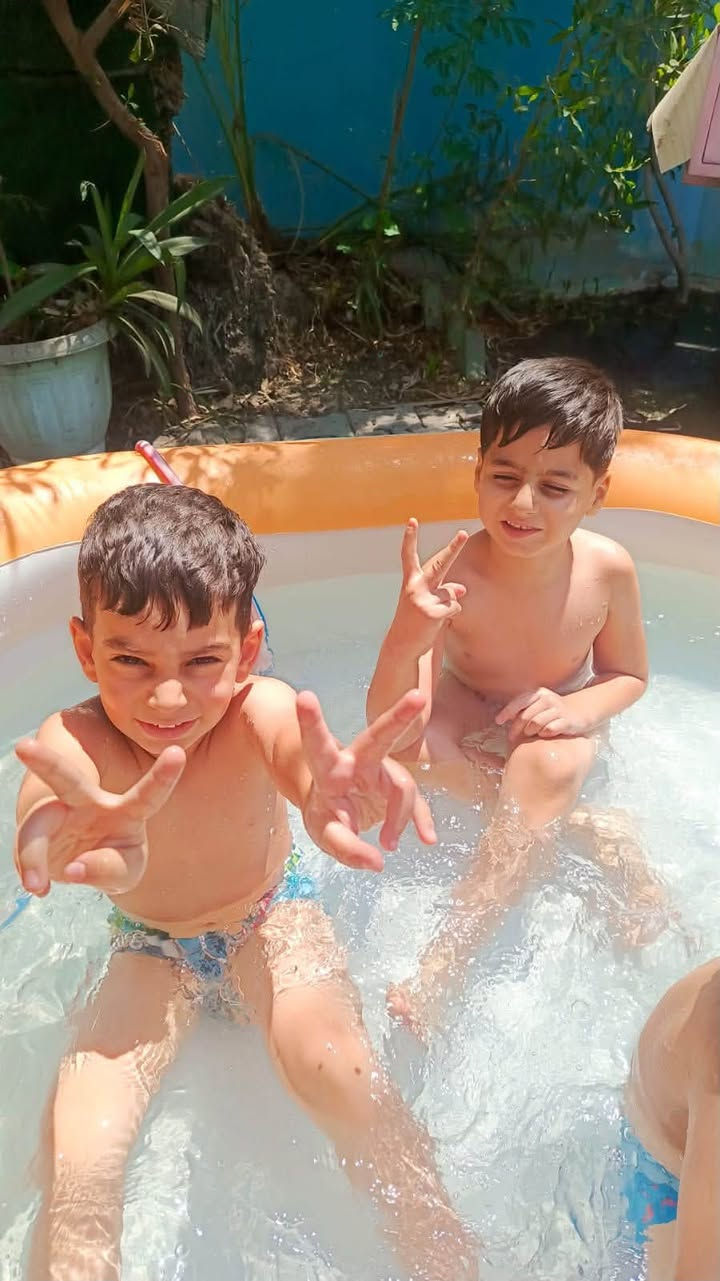 تعلن روضه وحضانه بدر البدور الاهليه عن استقبال بدورنا الحلوين🥰🌙 طيله ايام الاسبوع ماعدا يوم الجمعه....
اذ فتحت روضتنا الجميلة ابوابها للدوام المسائي نستقبل من عمر شهر الى عمر 6سنوات من الساعه الثالثه ظهرا الى التاسعة مساءآ 
حيث الفرح والمرح وبأيادي امينه ويوجد اون لاين كاميرات مراقبه لكل الصفوف والقاعات...
يله شمنتظرين🤔 لاتحتارون والبدور موجودة تريحكم بكل مشاويركم والاهم بالكم مطمن وتستلمون اطفالكم نظيفين وشبعانين ومتونسين💃🏾💃🏾💃🏾💃🏾

العنوان شارع عمر قرب مثلجات صبيح 
روضةوحضانة بدور الاعظمية
***********
