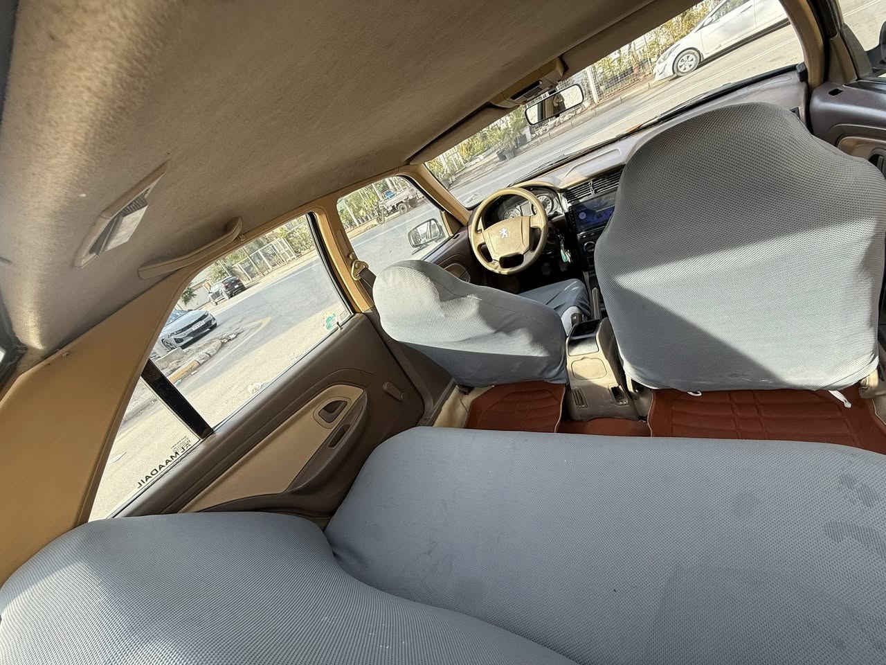 #مكلف بنشر
السلام عليكم 
للبيع بيجو 405 موديل 2016 مكفوله من الضربه والصبغ مكينه وكير كفاله جاهزه مابيها نقص مكان سياره ناصريه الاداره المحليه رقم صاحب سياره ***********
