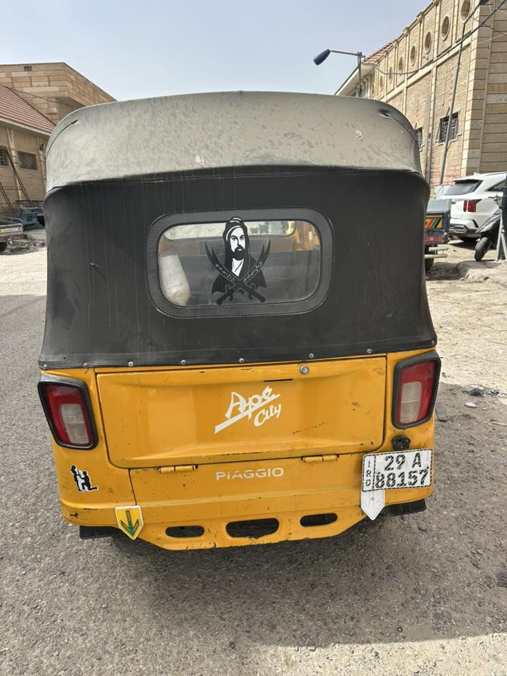 سلام عليكم تكتك 20رقم وسنويه كبل لشارع كلشي ماناقصه بس سايق خير من الله اتصل وبيك خير ودلل ***********
