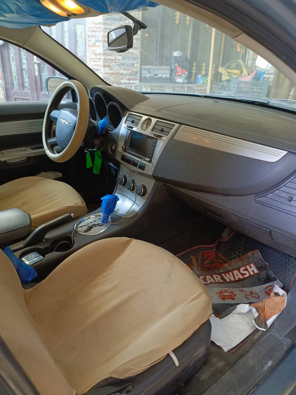 سي 200 للبيع موديل 2009 بسمي سياره مصبوغه عام للجماليه سياره جاهزه مكينه وكير جدد مكينه 2400 حادثه بمريكه جاملغ خلفي لا شاصي ولا حوض خفيفه سبب للبيع عدي عمليه ومحتاج فلوس مستعجل عل بيعته متواجد بل فيس *********** السعر 58 وبيه مجال مكاني النجف
