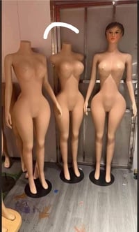 مرحبا ملكانه استعمال اسبوع واحد مجسمه منحوته اشتريتها ب 150 الف أبيعها...