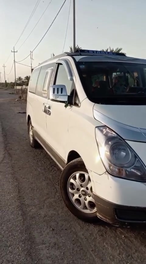 السلام عليكم 
ستاركس للبيع موديل 2009 رقم بغداد نكليزي سيارة مكفولة كفاله عامه مصفرة هيئه وضرائب السعر 135 وبيها مجال للاستفسار الاتصال على الأرقام التاليه ***********//////***********
