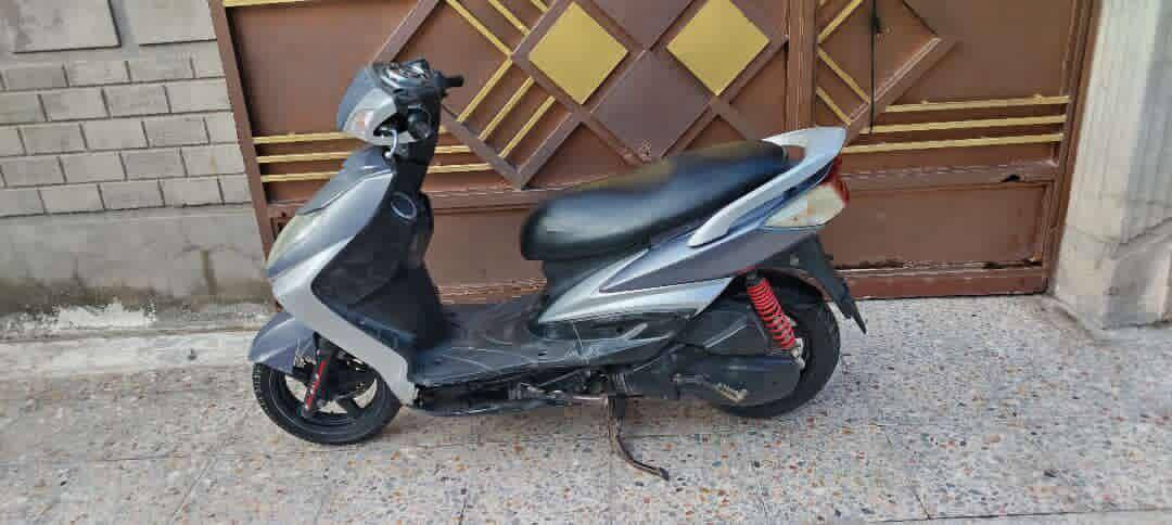 سلام عليكم سكنس للبيع الدراجه مجفته جديد العنوان بغداد لامين الثانية السعر 550 الرقم ***********
