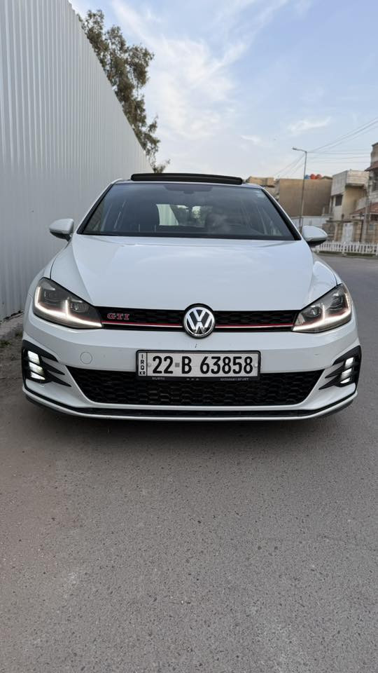 �🔥 للبيع كولف GTI موديل 2019 — فول مواصفات 🔥🚗

.ماشيه ١١٩ الف كيلو 

✨ المواصفات:
▪️ محرك 2000 تيربو قوي
▪️ فتحة بانوراما
▪️ مقاعد جلد 
▪️ تسخين مقاعد
▪️ إشارات بالمرايا
▪️ بصمة تشغيل + دخول ذكي
▪️ نظام Auto Stop لتوفير الوقود

🔧 ملاحظة:
حادث خلفي بسيط جداً — بدون ايرباك
السيارة نظيفة وجاهزة للاستخدام وما تحتاج أي مصاريف.

💰 السعر: 155 ورقة
📍 الموقع: بغداد
📞 الهاتف: ***********

📩 للمهتمين الاتصال مباشرة
