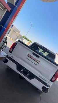 جمسي سيرا موديل 2025 قتعتين و نص سبغ بدون شاصي  4v رقم07706384545