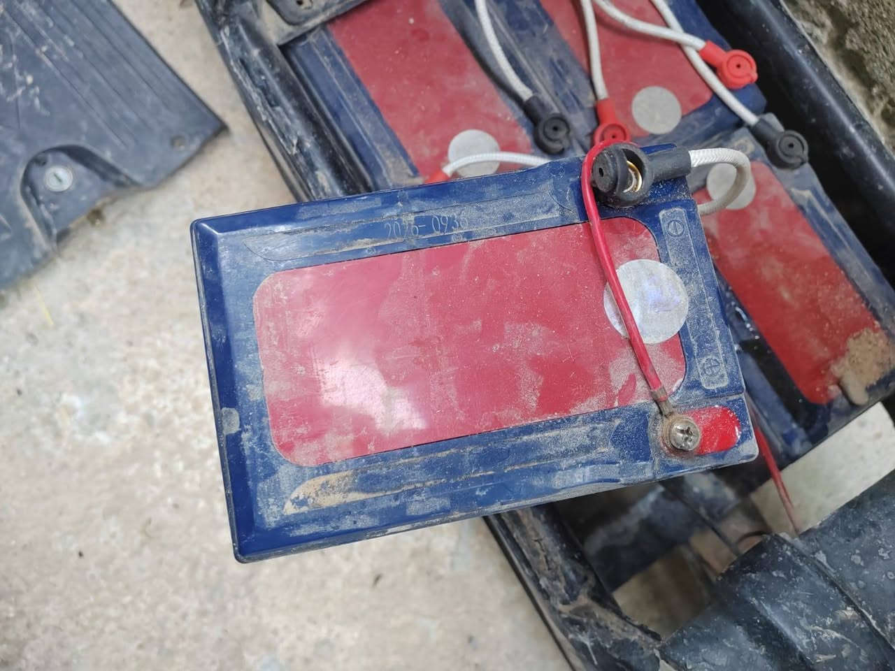 السلام عليكم اخوان بطاريات ماطور للبيع الموديل: 6-DZF-16.النوع: بطارية رصاص حمضية (Lead-Acid).الجهد: 12 فولت.السعة: 16 أمبير.


**إذا كنت صاحب هذا الإعلان وتريد حذفه لأي سبب، رجاءا أرسل رسالة إلى الدعم الفني**