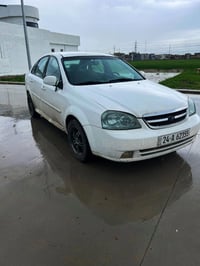 شوفرليت اوبترا موديل 2007   صبغ حزام بيها ضربه بسيط بالصندوك بجم كبس س...