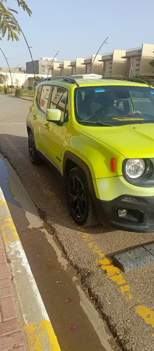 تحيه طيبه 
جيب رنكيد 18 كير عادي كير عادي بدون حادث فقط طخات بسيطه واضحه بالصور بأسمي رقم دولي مواصفات الجيب المعروفه كير محرك بحاله جيده محرك 1400 تيربو لادوانس ولاصرف بانزين تبريد ويه السويج شركه... الحداديه بنسبة 50 ٪ بيع او مراوس .....السونار الامريكي موجود..........


**إذا كنت صاحب هذا الإعلان وتريد حذفه لأي سبب، رجاءا أرسل رسالة إلى الدعم الفني**