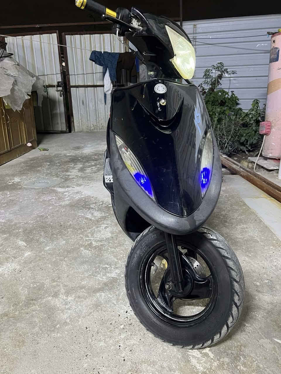 السلام وعليكم مكلف بالنشر
ماكس عدله بلاديه مكينه خير من الله كامله مكمله اي نقص مابيه
كفاله من صوت ونضوح وتبخير مكينه خرسه شرط نكره
كهربائيات شلع شغالات اشاير سكنات هورن دشبول كله شغاله
سلف هندر 
بريك خلفي امامي ستاند تعليك وصفح
الدراجه مكانه البياع
وهاذا رقم صاحب الدراجه 

***********
