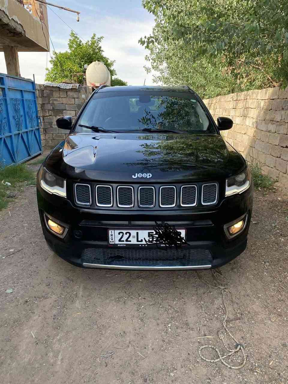 للبيع
جيب كومباس 2017

حادث موضح ب صور
مكانهه بغداد
سعر ١١٥ وبيهه مجال

هاتف***********
