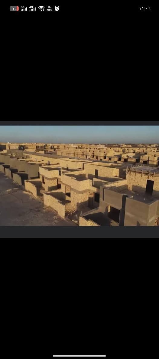 🏠  🔷🔶 وحده سكنيه للبيع في مجمع الود السكني ألاستثماري 
🔶🔷 عنوان المجمع : الناصريه - حي التضحيه - نهايه شارع العياده حي الكرامه 
المنطقه المجاوره مسكونه من جميع الجهات ( في منتصف منطقه سكنيه ) 
شوارع المجمع لاتقل عن ١٥ متر 
مساحة القطعه : ٢٠٠ متر مربع 
مساحة البناء : ١٧٦ متر يحتوي على 
استقبال : ٦ م * ٤ م 
مطبخ : ٥.٥ م * ٣،٥ م 
صاله : ٤ م * ٨ م 
غرفة نوم : ٥.٥ م * ٤ م 
غرفة نوم ٢ : ٤.٥ م * ٤ م 
بيتونه كبيرة 
مجموعه صحيه داخليه كبيره 
مجموعه صحيه خارجيه متوسطة المساحه 
السعر  ١٣٢ اضافه إلى سعر الاخلاء بسعر مناسب 
للاستفسار الاتصال على الرقم *********** واتساب غير متواجد ماسنجر
