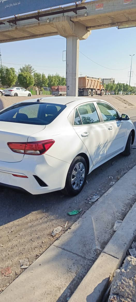 السلام عليكم
كيا ريو 2022 وارد امريكي ماشية 46 الف حادثه جاملغ امامي وراجع بارد  ودعامية أمامية وبيه صبغ بهلال الجاملغ الخلفي فقط السيارة جديدة ومابيه اي نقص السعر 118$ مكان السيارة حي الإعلام 
للاستفسار الاتصال ***********
