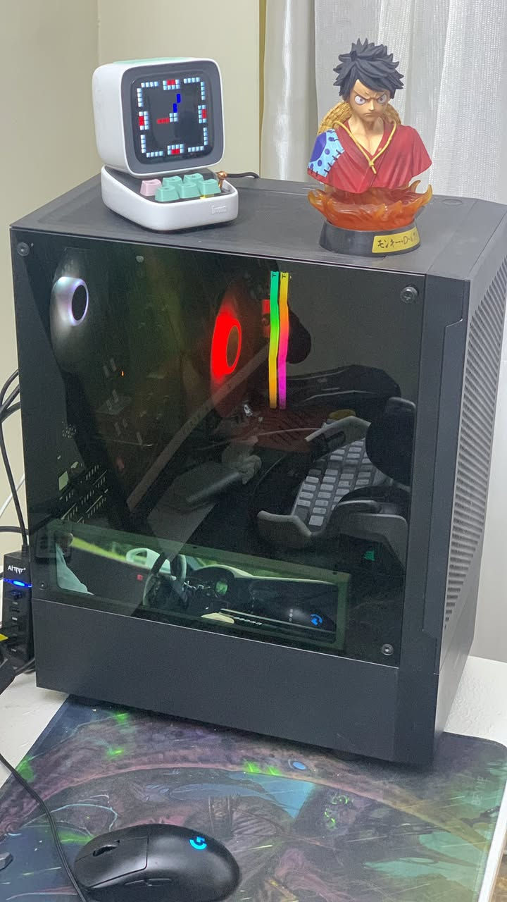 السلام عليكم 
تجميعه للبيع ….
I5-12
Ram 16 2X8 RGB
Ssd m.2 256/HDD 1T
RTX 3060TI
11 inch screen 
Price/ 890,000
Baghdad/ ***********
