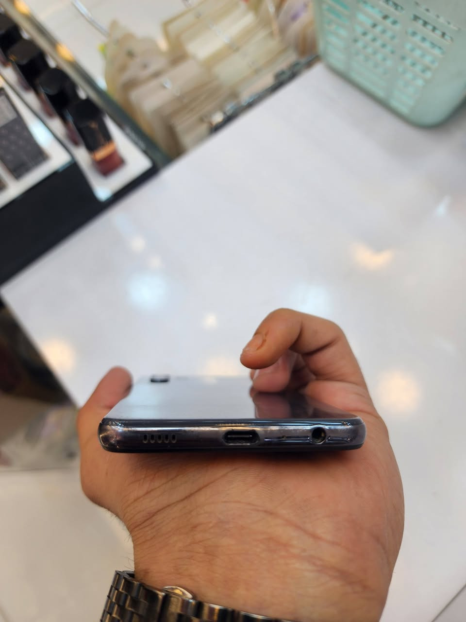 سامسونج a32ذاكره ١٢٨
نظافته موضحه بالصوره  اي خلل ما بي كله شغال ممبدل بي أي شي بدون ملحقات 
رقمي ***********
سعر ١٦٠ وبي مجال قليل
