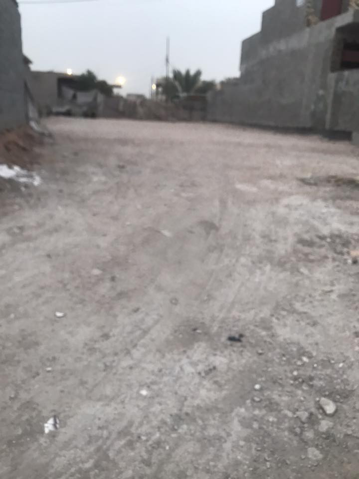 سلام عليكم قطعه مساحه 270متر فطلع مرتبه وحلوه مباشر عل شارع ميه تبعد عن محرم شارع 20متر  القطعه اصلاح زراعي مفوضه بل تطويب معملات تطويب كامل منطقه سكنيه خدمات كامله مدرسه قريبه كهرباء ماي مولده ذهبي دافنه سبيس  السعر 25 بي مجال الشراي قليل الستفسار مراسلت الصفحه ونتصال *********** ملاحظة بشارع ميه مقبل مفرك عنانه وسنجار
