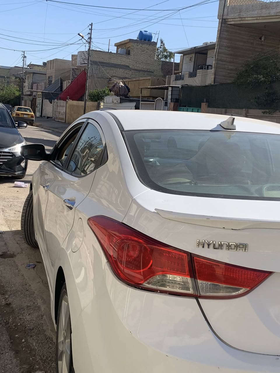 السلام عليكم مرخصة الادم
سياره اللنترا موديل 2013 خليجي للبيع او مراوس مع سياره BYD وحسب القناعه فقط صبغ في باب السايق اقل من جف صبغ السياره نضيفه كلشش كير مكينه مكفولات فتحه بانوراما السعر125$ وبيها مجال قليل العنوان بغداد البياع
رقم صاحب السياره(***********)
