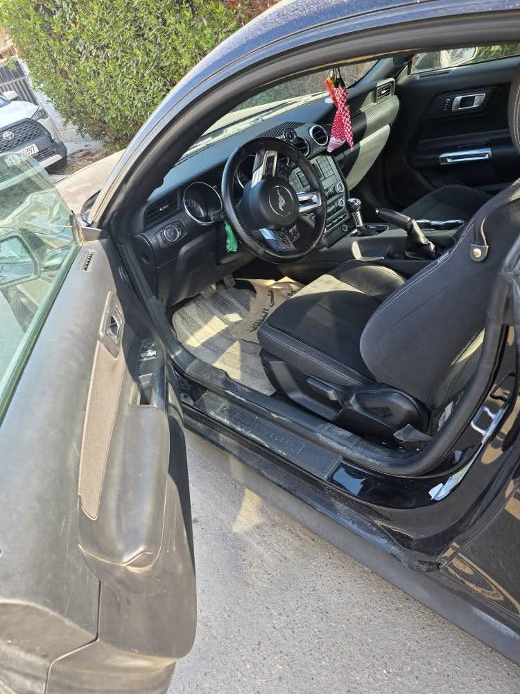 السلام عليكم للبيع موستنك بلاك ادشن نص فول 2023 ماشيه ٣٥ الف ميل بيها قطعه ونص صبغ وقطعتين تبديل بلاد نفس اللون سياره جديده وجاهزه من كلشي بغداد باسمي السعر 167 وبيها مجال *********** مكاني بغداد المنصور بغداد, العراق
