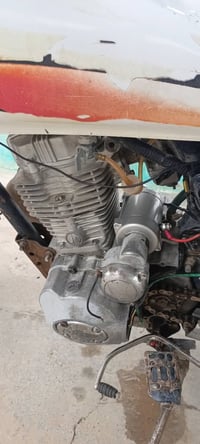 موطور للبيع نضافه فول شقال كلشي شقال ماعايزو شي السعر 225وبي مجال رقم ...