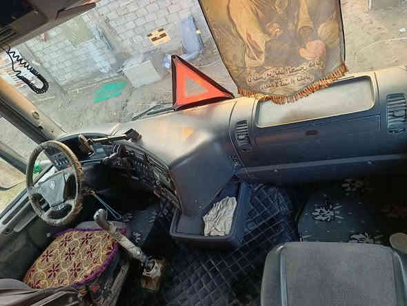 السلام عليكم سكانيه 2006
مكنه جديده V6 كير 3 / 3  900
شاصي بدون بطانه مكفول 
تخم تاير بدي جديد 
مكان سياره بابل القاسم
تفصيل اكثر ***********
