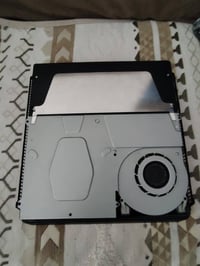 بلاي فور • ٥٠٠ گيگا • ٤ يدات