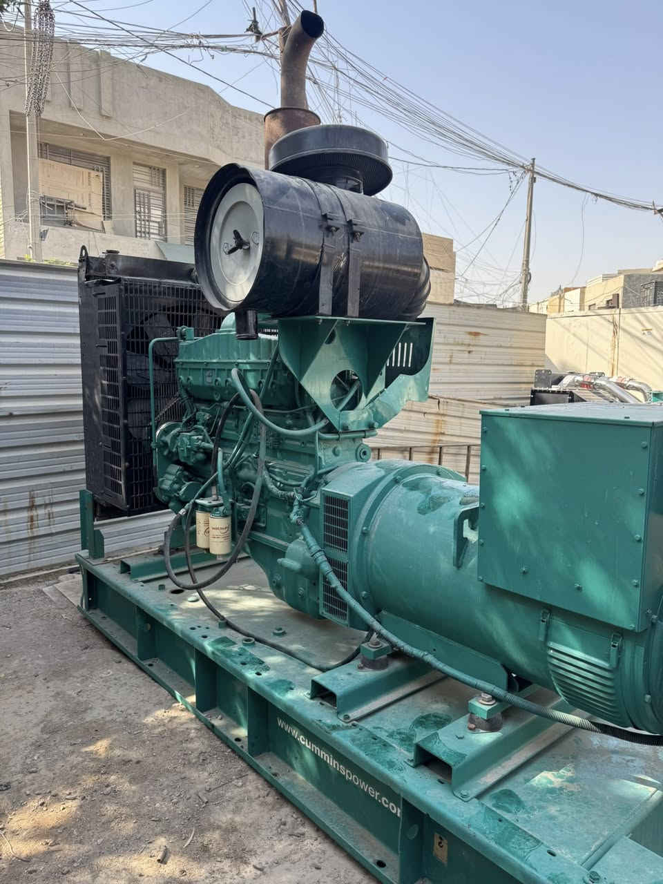 سلام عليكم
كمنز 5 ونص 400KAV للبيع اي استفسار اتصل وبيك خير وتدلل
***********
