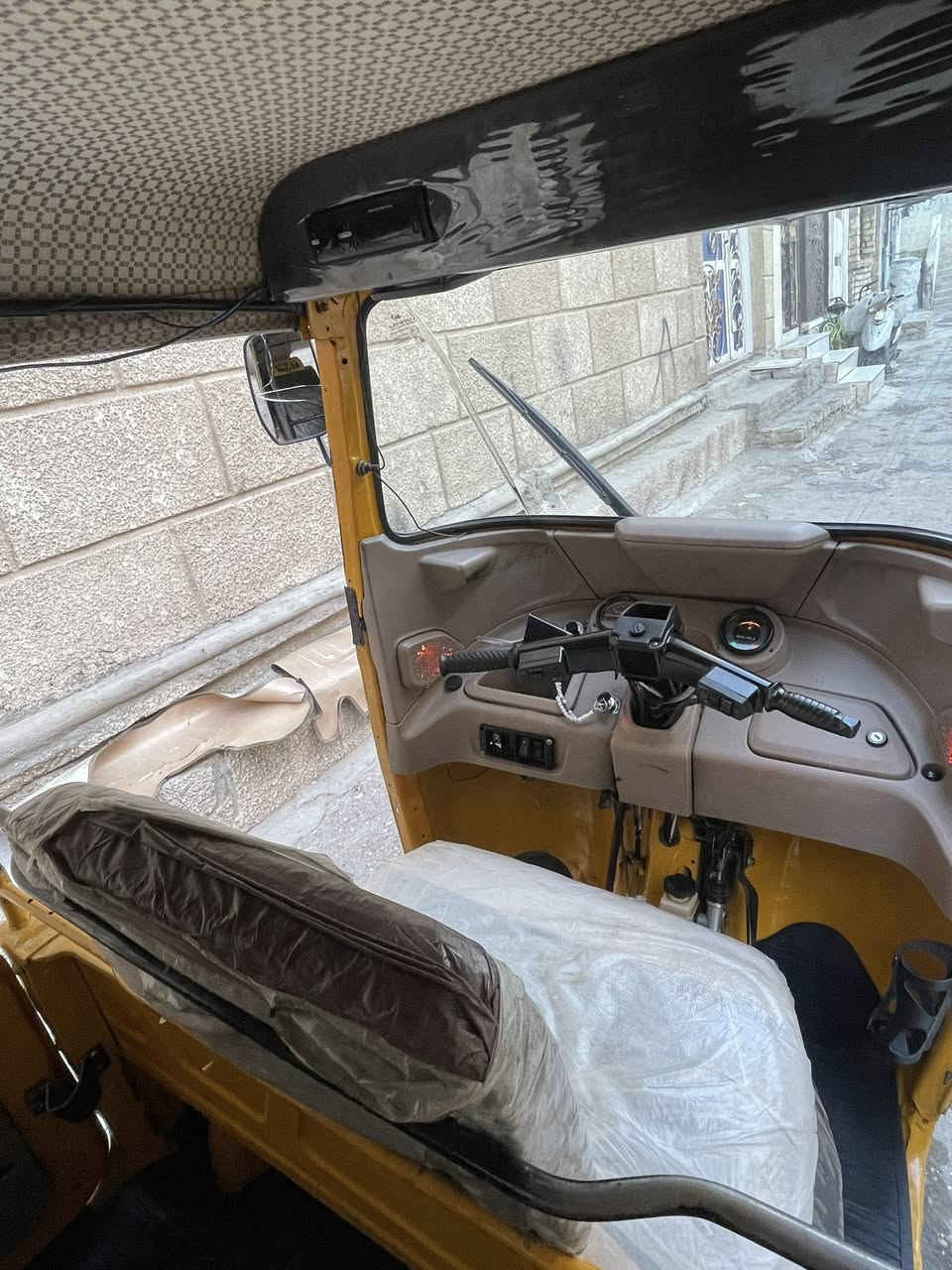 تكتك ٢٠٢١ رقم وسنويه باسمي داخله هزه تكتك مبينه بالصور ركز بيهن وادخلي تكتك بيها اكسل مكينتها كدامكم مشتغله وصوتها مبين كهربائيات كلها شغاله مابيها نقص كشرها بي ضربات ومعجون قبل يومين بدلت تخم دبلات وتخم لوي وتخم بنزات وتخم عنابير ويل تايرات نضيفات وبدلت صليب رايدها ب٧ مليون وبيها مجال رقمي واتساب ***********
