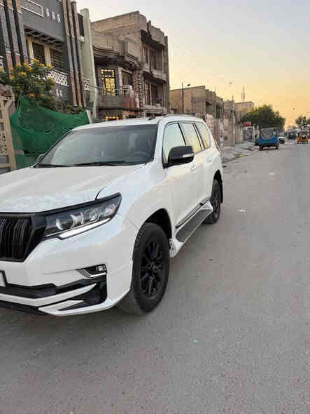 السلام عليك برادو الون ابيض صدفي موديل 12 محدث 23 داخل او خارج كامرات 360 كامره اماميه او خلفيه أو بل مريات كامره سياره بصمه اثنين تبريد 3 قطع او ثلجه أو سيستم صوت بيه تايرات جديدة محرك 2700 محرك أو كير أو ضربه مكفوله رقم بغداد دولي
سعر 250 بي مجال 
***********
