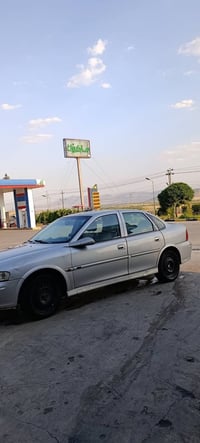 اوبل • ٢٠٠٠ • ڕانیە