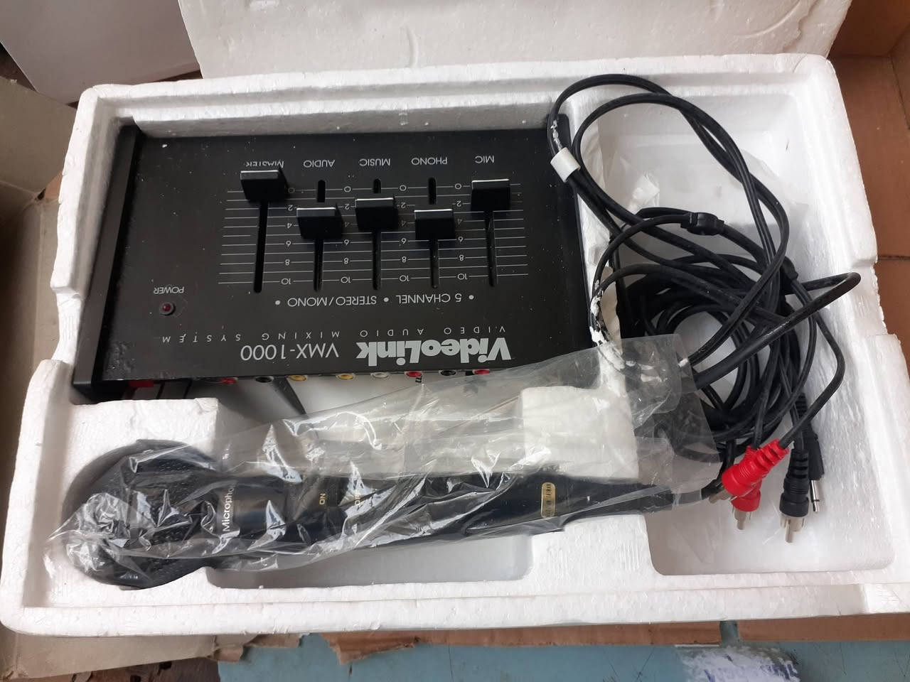 جهاز  صوت لوك
السعر   ٤٠


**إذا كنت صاحب هذا الإعلان وتريد حذفه لأي سبب، رجاءا أرسل رسالة إلى الدعم الفني**