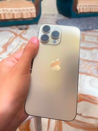 آيفون ١٤ برو ماكس • ٢٥٦ • بطارية ٨١