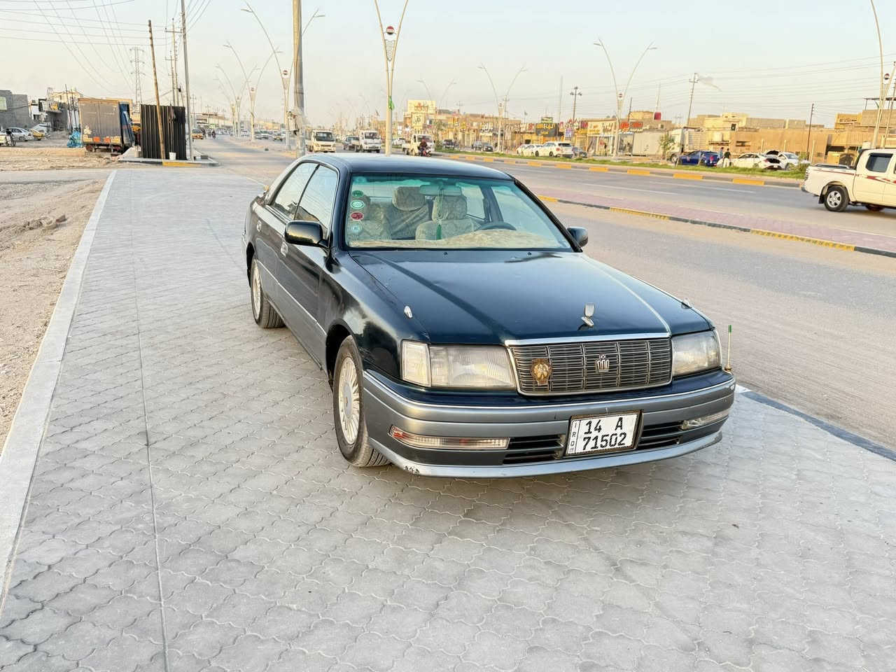 راس الثور للبيع او مراوس حسب القناعه 

موديل 1996 

محرك 3000VVT 

سنويه 2028 بسمي 

مكفوله من النقل والكصه والحادث 

فقط صبغ عام اثر جراد

مكان السياره البصره 

السعر 80 

لل استفسار .   ***********
***********.     

 متوفر واتساب
