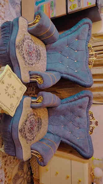 السلام عليكم  من رخصه الادمن    نص تخم ٤ قطع تركي رئاسي  أبو التاج احطاطه درجه أولى   التخم مامستخدم اهوااي    درجه أولى المقاعد طبيه كراسي عدد ٢ وقنفة وحده  وطبله السعر 250 وبي مجال  للتوصل على الرقم   واتساب***********     متواجد عل فيس
