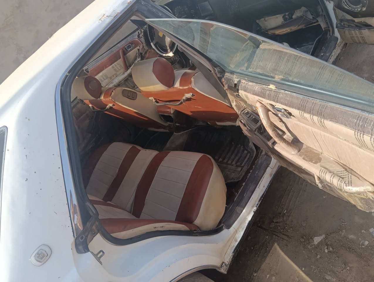 ‏‪0782 306 3036‬‏السلام عليكم
هار توب موديل 91
كير مكينه بطه ثنين ونص كله جديد حداديه تخم تاير رقم قادسيه
سنويه ل٢٧ مداور ثاني يوم
كهربائيات شغاله كشنات كهربائيه السعر ٣٥بيع او مراوس
