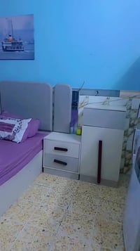 غرفة نوم • مستعملة • استعمال قليل