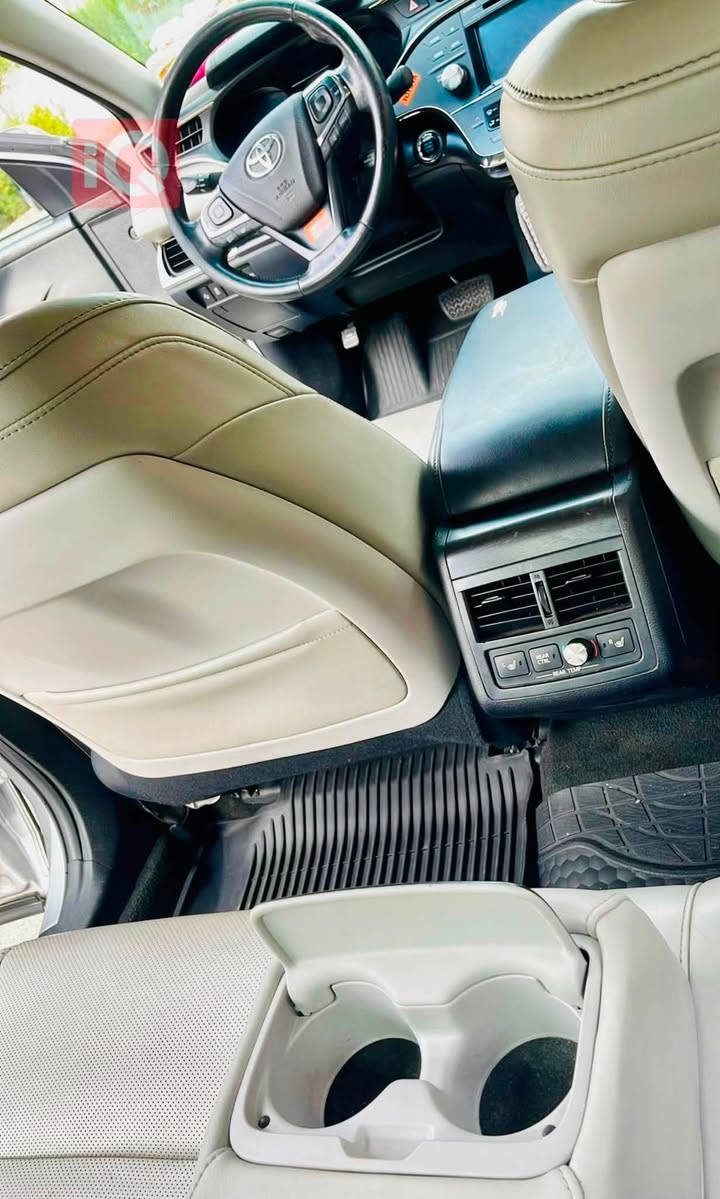 للبيع Toyota Avalon 2017 Limited
السياره وارد امريكي والحادث مالتها موضّح بالمنشور.

فئة الليمتد ومواصفات اللمتد معروفه فول 1/1 

بالنسبه للحادث مالتها معدل بارد بدون صبغ.

السياره بيها صبغ فقط شبر مربع جوه اليده مال باب السكن. 

وبيها pdr صغير بالجاملغ الخلفي جهة السكن. 

_________________

السياره عليها إدامه كامله تشمل :

1_ دهن گير.

2_دهن ميكنه.

3_تخم بلكات وكاله.

4_تخم تايرات ياباني جديد وليس صيني.

5_تخم فلنجات جديد وكاله.

6_تخم دسكات (دبل لينك).

7_فلاتر (شوته، تبريد، دهن ) ماركة دنگر مان الاصليه.

8_فيت بم جديد اصلي.

9_صدر امامي خلفي جديد وكاله.

ممشى السياره 110 ميل.

________

السياره نضيفه واحلى من الصور وجاهزه ترايها وين متريد وبالعافيه على اللي ياخذها.

رقم السياره سليمانيه شبه مميز بأسمي ، السنويه مالتها للـ2029.

مكان السياره صلاح الدين-قضاء الدور 

سعر السياره 185$ 

_

*********** واتساب او عادي
